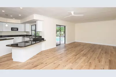 3201 SE Fairway W, Stuart, FL 34997 - Photo 11