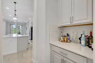 870 Hookline Cir, Loxahatchee, FL 33470 - Photo 15