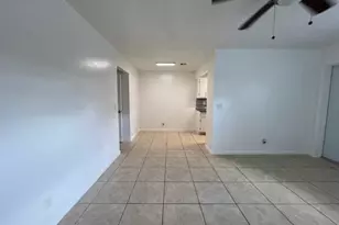 523 S K St, Lake Worth Beach, FL 33460 - Photo 3