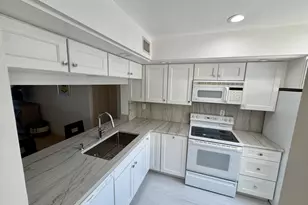 12962 Briarlake Dr, Palm Beach Gardens, FL 33418 - Photo 7