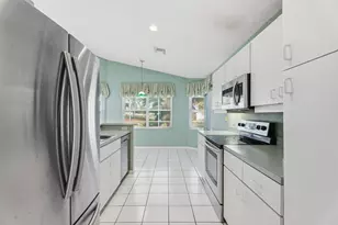 107 SW Pisces Terrace, Port Saint Lucie, FL 34984 - Photo 7