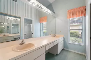 107 SW Pisces Terrace, Port Saint Lucie, FL 34984 - Photo 11