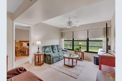 27 Plantation Drive, Unit #202, Vero Beach, FL 32966 - Photo 7