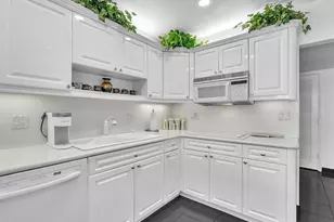 5310 Mango Cir, Tamarac, FL 33319 - Photo 29