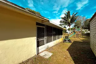 2510 Newport Dr, Fort Pierce, FL 34982 - Photo 35