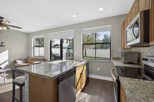 6017 Pine Tree Way, Riviera Beach, FL 33410 - Photo 25