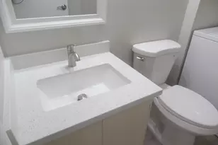 843 Blue Ridge Cir, West Palm Beach, FL 33409 - Photo 11