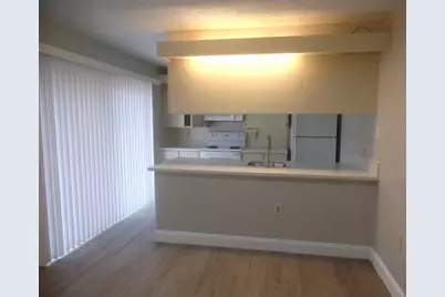 843 Blue Ridge Circle, West Palm Beach, FL 33409 - Photo 7