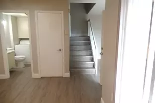 843 Blue Ridge Cir, West Palm Beach, FL 33409 - Photo 9