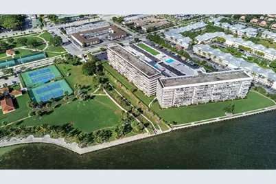 801 Lake Shore Drive, Unit #502, Lake Park, FL 33403 - Photo 19