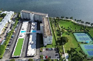 801 Lake Shore Dr, Lake Park, FL 33403 - Photo 21