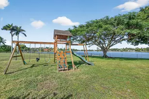 4393 Hunting Trail, Lake Worth, FL 33467 - Photo 5