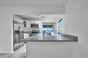 197 Sandpiper Ave, Royal Palm Beach, FL 33411 - Photo 25