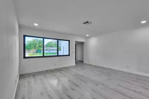 197 Sandpiper Ave, Royal Palm Beach, FL 33411 - Photo 11