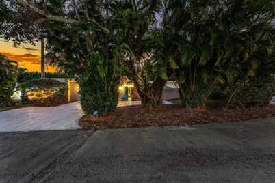 800 Lagoon Lane, Lantana, FL 33462 - Photo 23