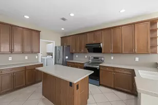 166 Bella Vista Way, Royal Palm Beach, FL 33411 - Photo 9