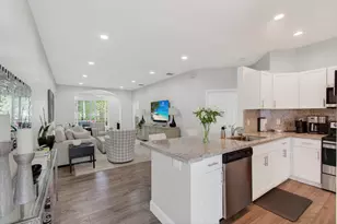 10672 Royal Caribbean Cir, Boynton Beach, FL 33437 - Photo 7