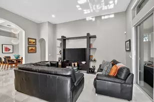 10024 Armani Dr, Boynton Beach, FL 33437 - Photo 15