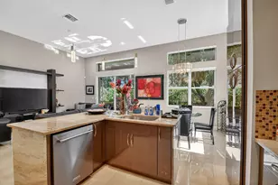 10024 Armani Dr, Boynton Beach, FL 33437 - Photo 21