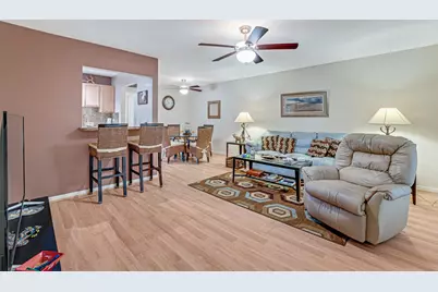 210 Main Boulevard, Unit #2B, Boynton Beach, FL 33435 - Photo 5