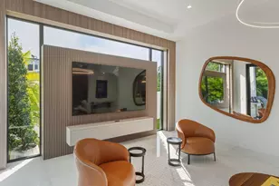 1050 NE 3rd Ave, Boca Raton, FL 33432 - Photo 29