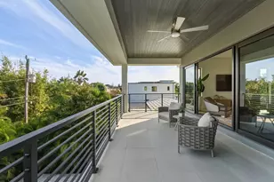 1050 NE 3rd Ave, Boca Raton, FL 33432 - Photo 55