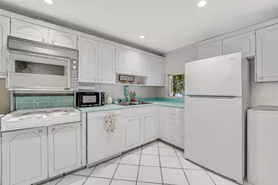 3475 S Ocean Boulevard, Unit #2130, Palm Beach, FL 33480 - Photo 17