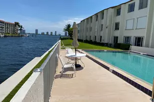 125 Shore Ct, North Palm Beach, FL 33408 - Photo 3