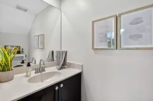4451 Lake Lucerne Cir, West Palm Beach, FL 33409 - Photo 29
