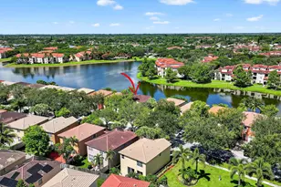 4451 Lake Lucerne Cir, West Palm Beach, FL 33409 - Photo 43