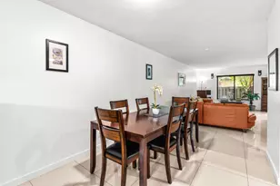 1665 Cabot Ln, Wellington, FL 33414 - Photo 11