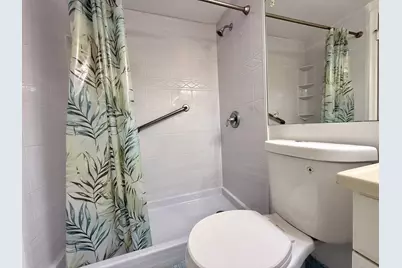 158 Easthampton G, West Palm Beach, FL 33417 - Photo 5