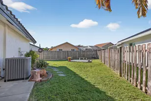 2606 NW 123rd Way, Coral Springs, FL 33065 - Photo 11
