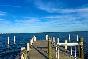 1009 S Indian River Dr, Fort Pierce, FL 34950 - Photo 5