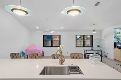 434 SW Jeanne Avenue, Port Saint Lucie, FL 34953 - Photo 13