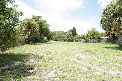 S Avenue, Riviera Beach, FL 33404 - Photo 3