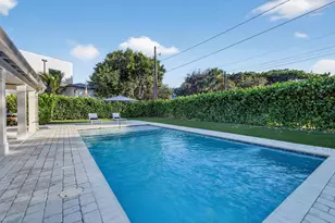 700 Lakeside Cir, North Palm Beach, FL 33408 - Photo 27