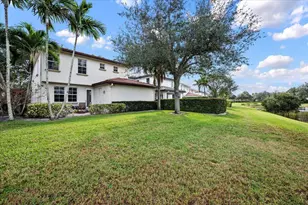 647 Castle Dr, Palm Beach Gardens, FL 33410 - Photo 29