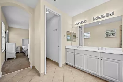 647 Castle Drive, Palm Beach Gardens, FL 33410 - Photo 19