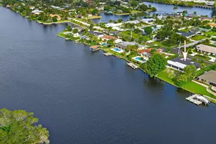 7523 Pine Tree Ln, Lake Clarke Shores, FL 33406 - Photo 13