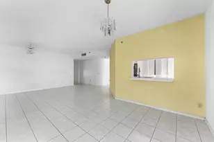 7507 La Paz Blvd, Boca Raton, FL 33433 - Photo 5