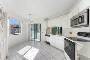 7507 La Paz Blvd, Boca Raton, FL 33433 - Photo 9