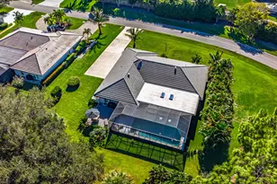 3771 SE Fairway W, Stuart, FL 34997 - Photo 7