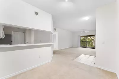 2726 Anzio Court, Unit #308, Palm Beach Gardens, FL 33410 - Photo 9