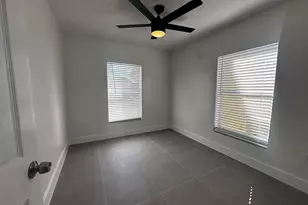 3874 7th Ave N, Palm Springs, FL 33461 - Photo 7