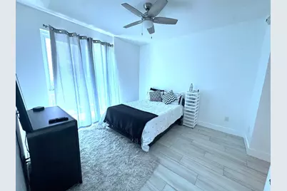 1 S Palmway, Unit #204, Lake Worth Beach, FL 33460 - Photo 9