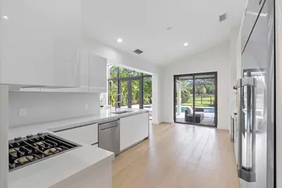 13602 Verde Drive, Palm Beach Gardens, FL 33410 - Photo 7