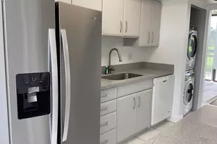 2308 Bridgewood Dr, Boca Raton, FL 33434 - Photo 19