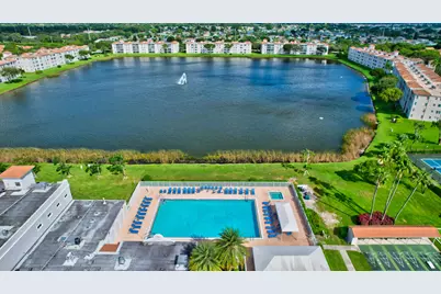 14096 Huntington Pointe Drive, Unit #305, Delray Beach, FL 33484 - Photo 37