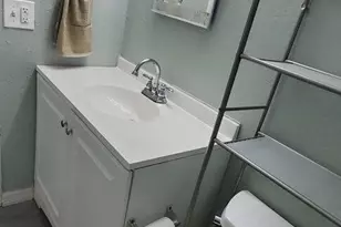 530 N 7th Pl, Vero Beach, FL 32962 - Photo 5